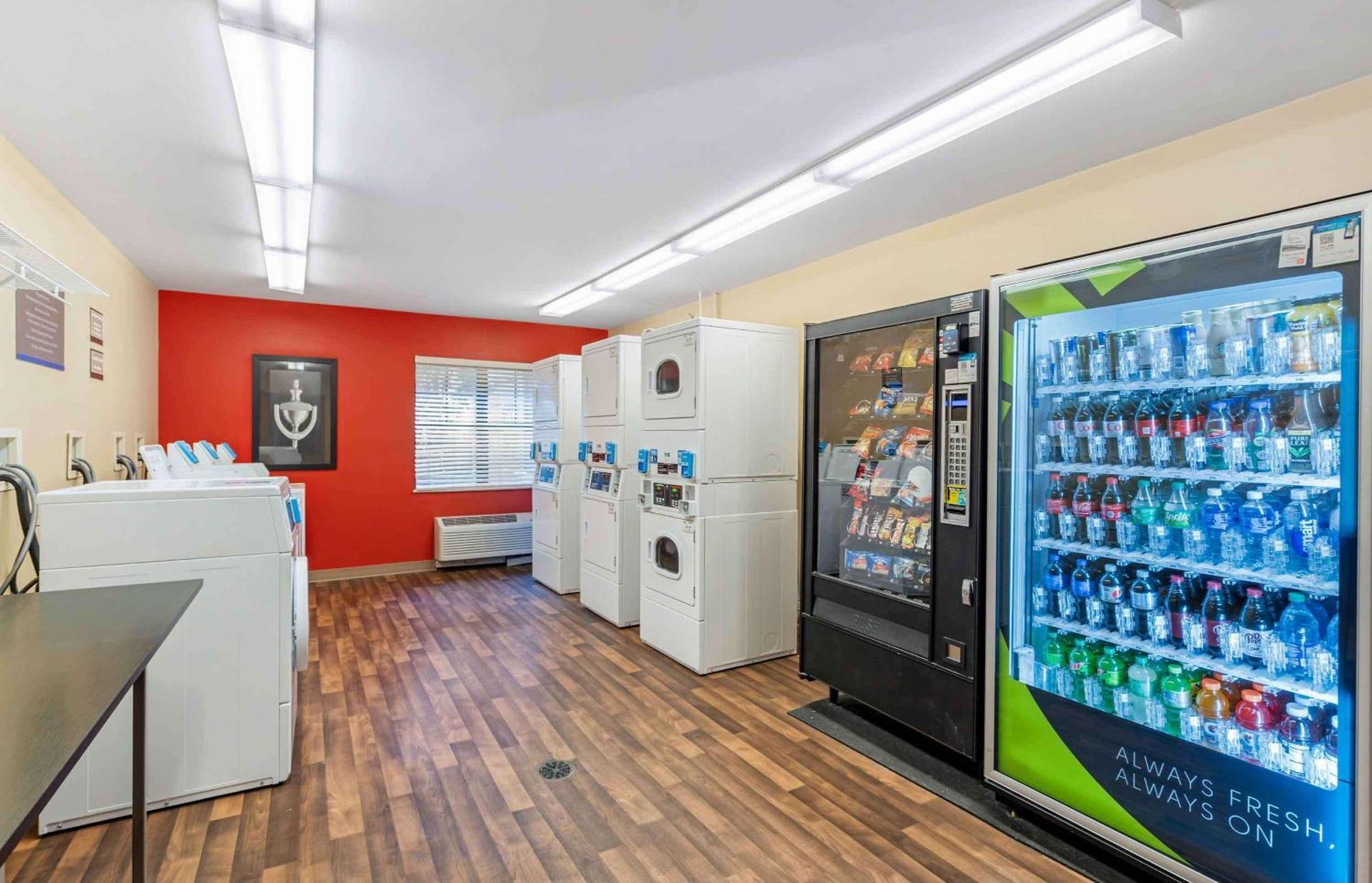 Extended Stay America Select Suites - Chicago - Rolling Meadows Екстериор снимка